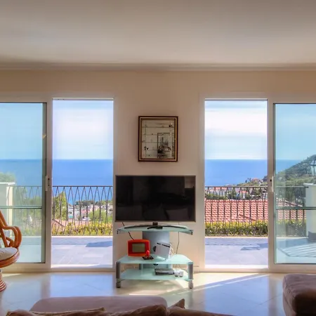 Villa Lucia Riviera Dei Fiori, Sea-View And Pool *