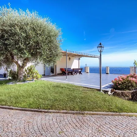 Вилла Lucia Riviera Dei Fiori Pool - Happy Санремо