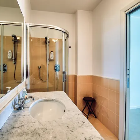 Lucia Riviera Dei Fiori Pool - Happy