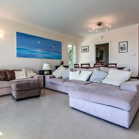 Βίλα Lucia Riviera Dei Fiori Pool - Happy *