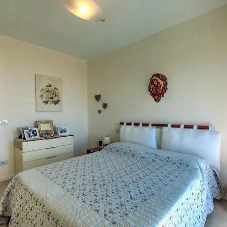 Lucia Riviera Dei Fiori Pool - Happy Βίλα Σαν Ρέμο