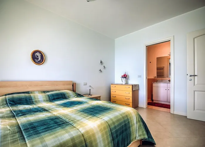 Villa Lucia Riviera Dei Fiori Pool - Happy *